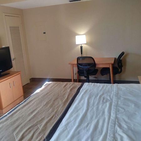 Extended Stay America Suites - Jacksonville - Deerwood Park Eksteriør bilde