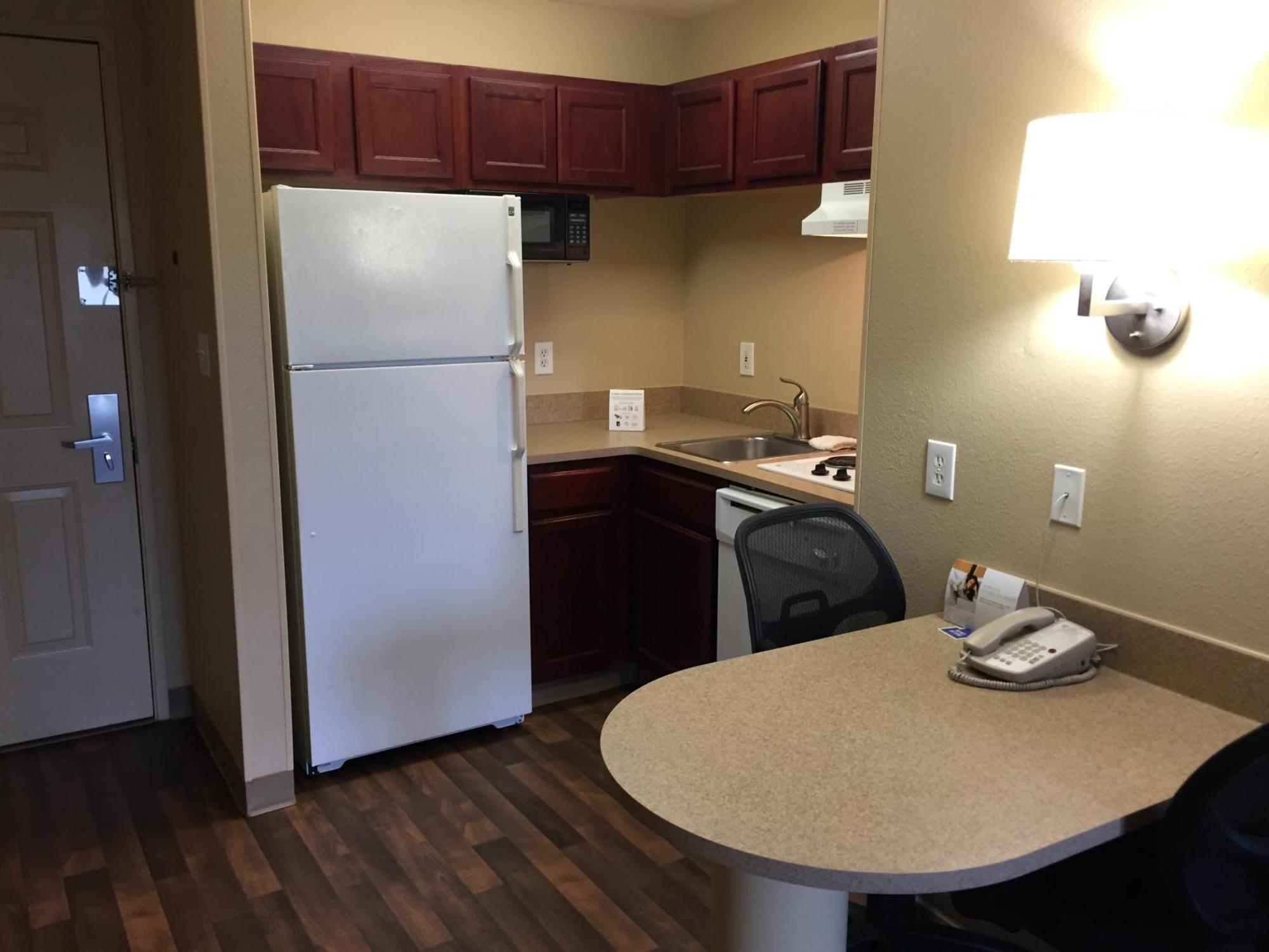 Extended Stay America Suites - Jacksonville - Deerwood Park Eksteriør bilde