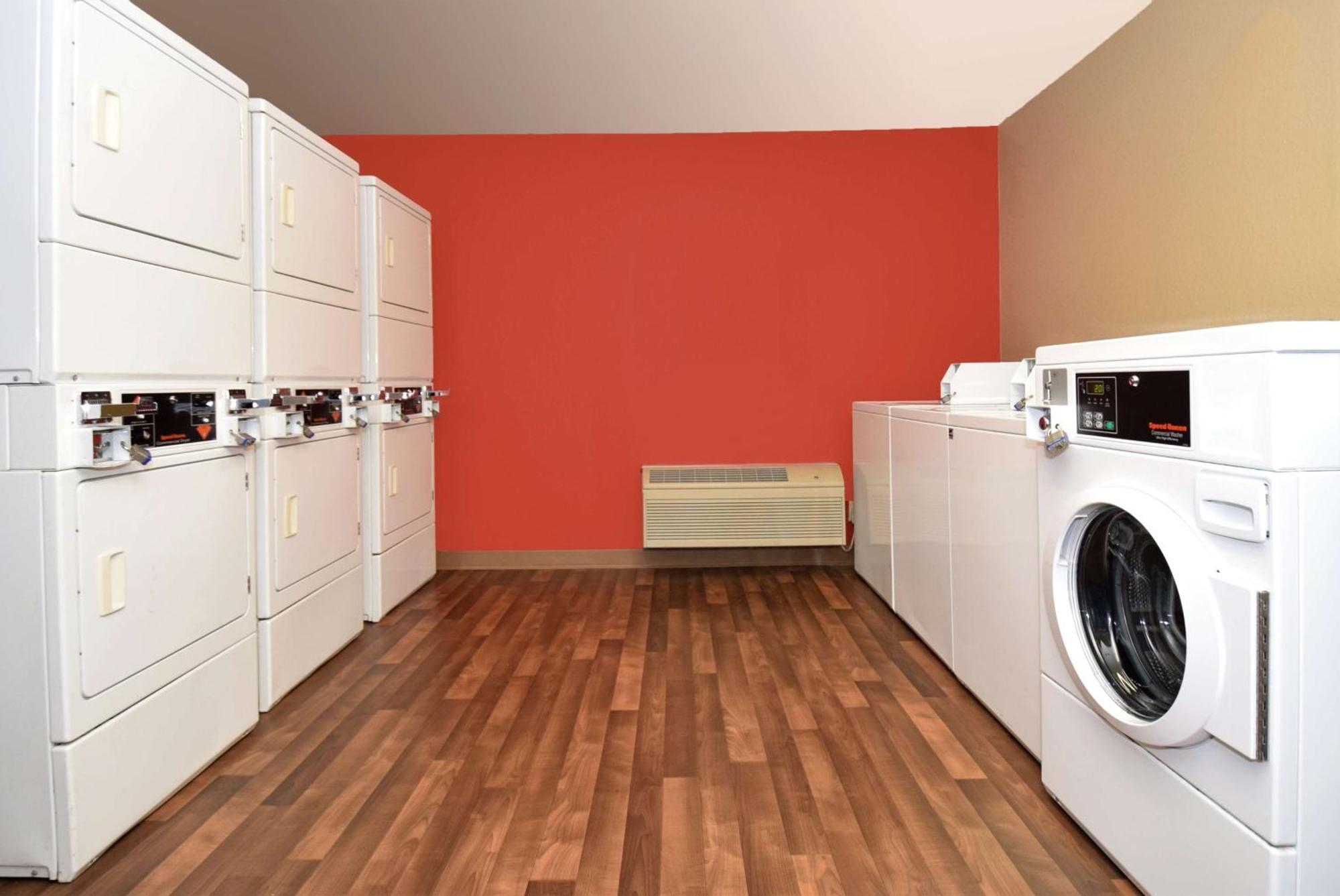 Extended Stay America Suites - Jacksonville - Deerwood Park Eksteriør bilde