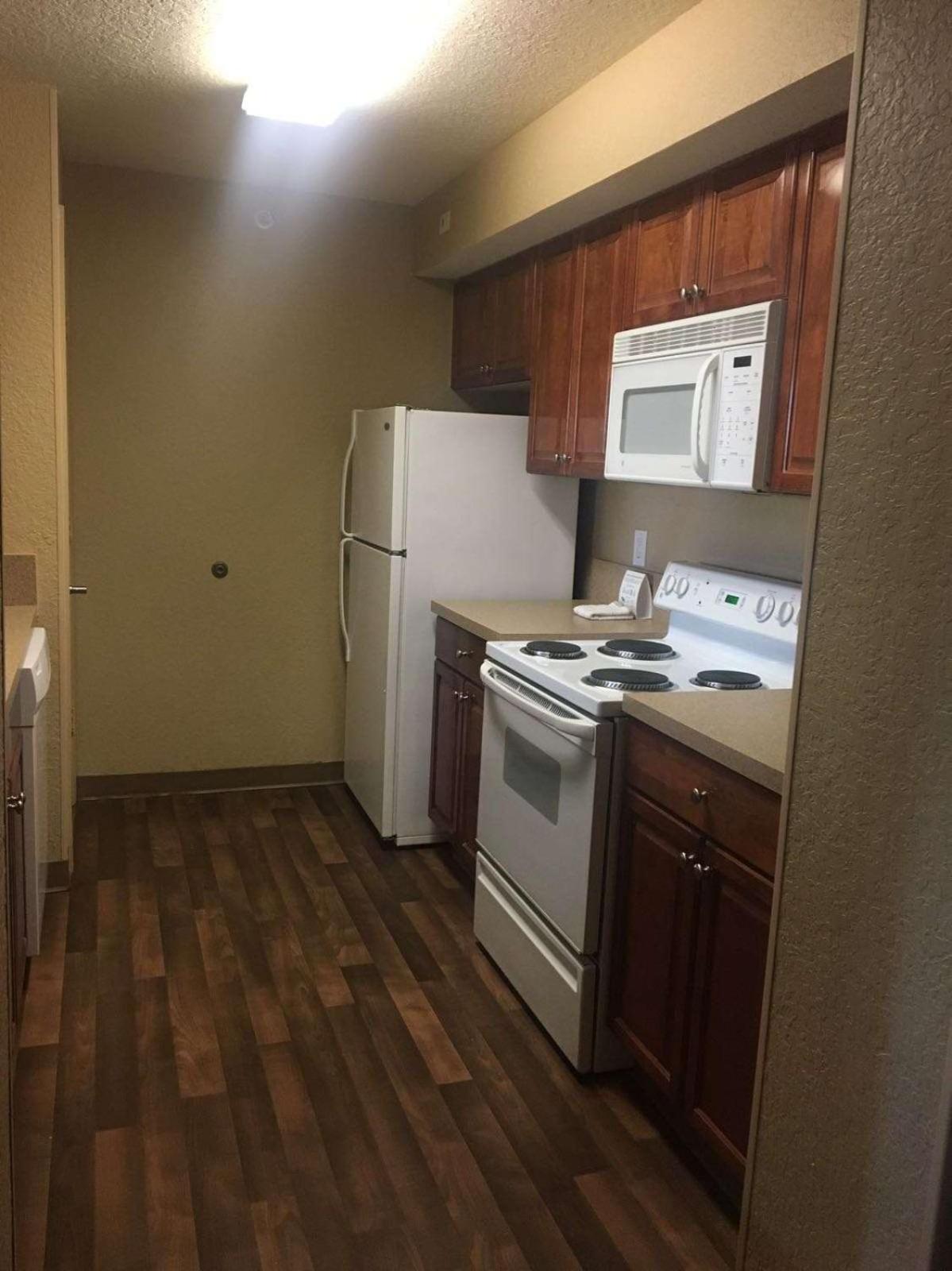 Extended Stay America Suites - Jacksonville - Deerwood Park Eksteriør bilde