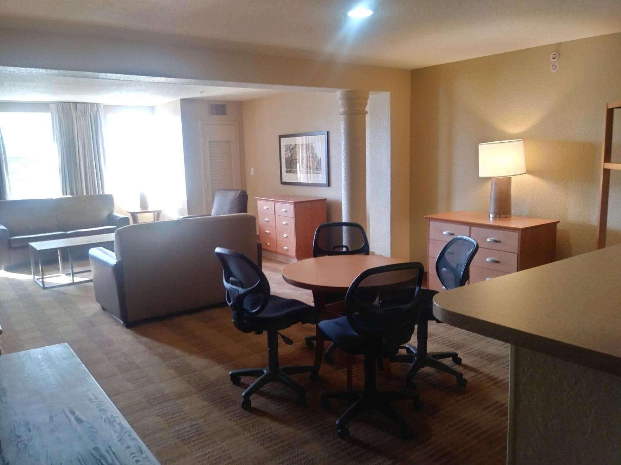 Extended Stay America Suites - Jacksonville - Deerwood Park Eksteriør bilde
