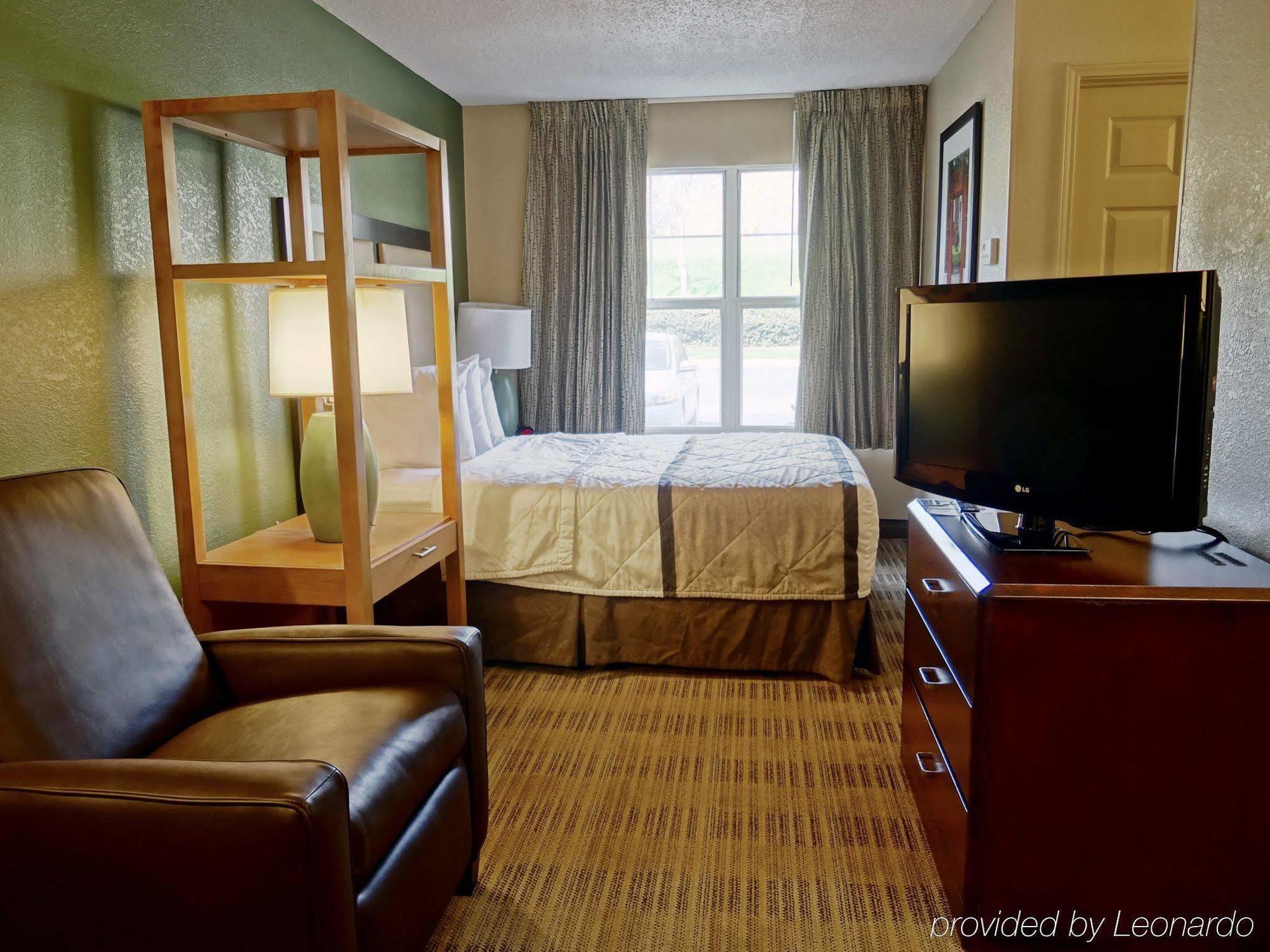 Extended Stay America Suites - Jacksonville - Deerwood Park Eksteriør bilde